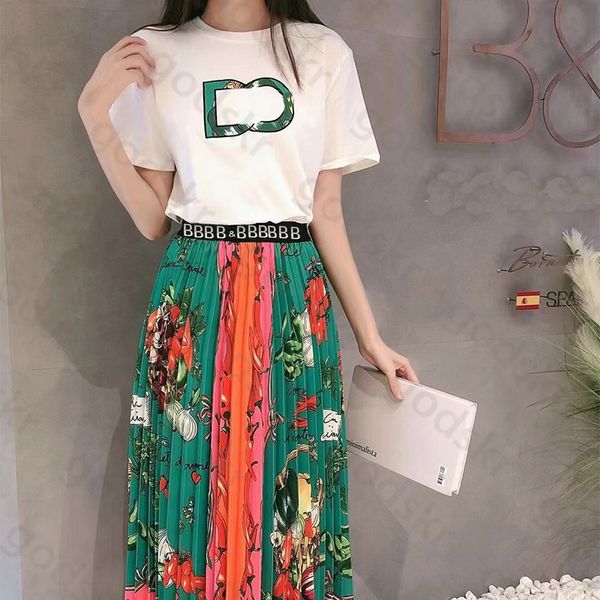 pure cotton women t shirt skirt letter embroidery short sleeved print high waist pleated skirt blouse set, Gray
pure cotton women t shirt skirt letter embroidery short sleeved print high waist pleated skirt blouse set, Gray