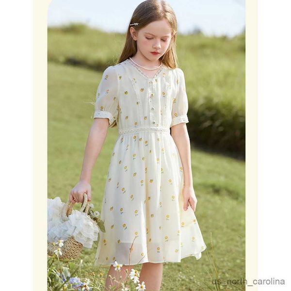 girl's dresses version of summer new short sleeved floral dress for children super girl princess dress thin summer r230816, Red;yellow
girl's dresses version of summer new short sleeved floral dress for children super girl princess dress thin summer r230816, Red;yellow