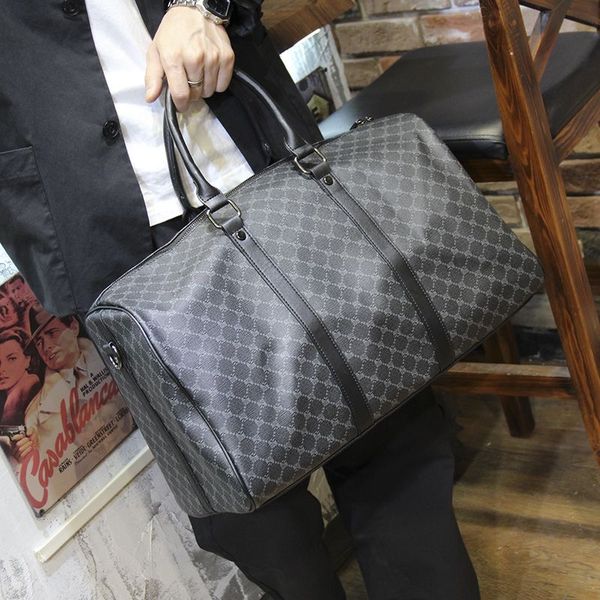 duffle bag classic 45 50 55 travel luggage for men real leather women crossbody totes shoulder bags mens womens handbags 12 colors
duffle bag classic 45 50 55 travel luggage for men real leather women crossbody totes shoulder bags mens womens handbags 12 colors