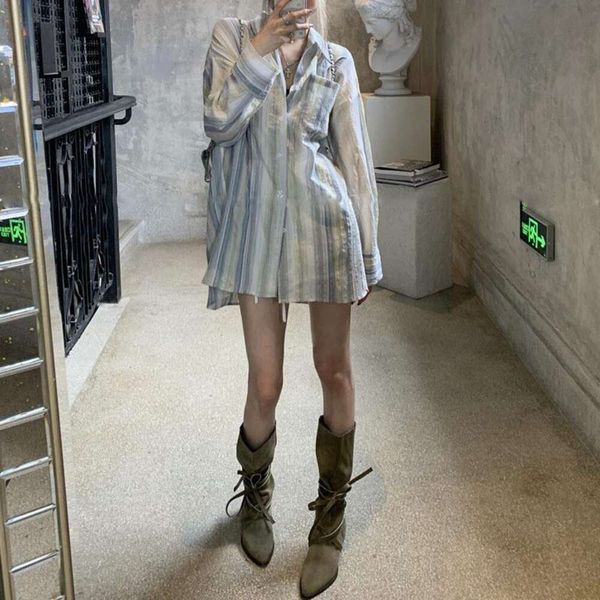 morandi color cotton striped shirt for women summer design wide lazy long sleeved, White
morandi color cotton striped shirt for women summer design wide lazy long sleeved, White