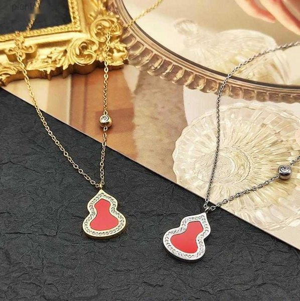 pendant necklaces fashion luxury decoration brand red jade chalcedony steel necklace women's kylin small gourd chinese style 757, Silver
pendant necklaces fashion luxury decoration brand red jade chalcedony steel necklace women's kylin small gourd chinese style 757, Silver