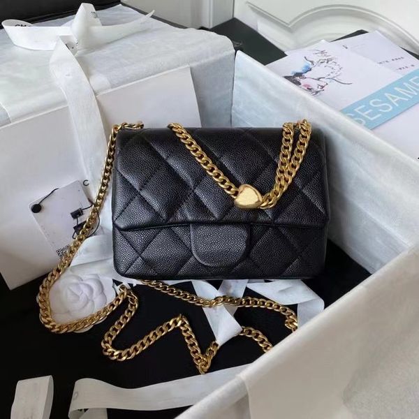 10a super original quality 20cm caviar sheepskin leather cardioid sphere shoulder bag classic women handbags ladies fashion luxurys designer
10a super original quality 20cm caviar sheepskin leather cardioid sphere shoulder bag classic women handbags ladies fashion luxurys designer