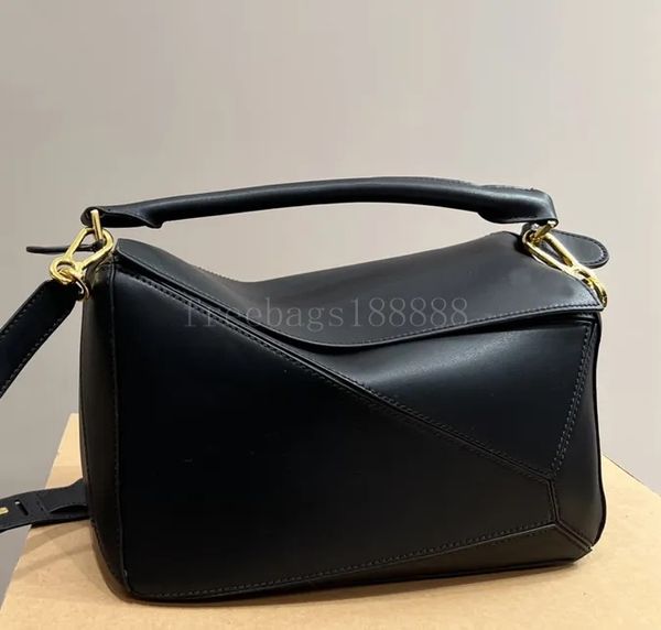 designer bag fashion tote shoulder bag bucket women's bag jigsaw puzzle hand tote bag geometric square color patchwork purse shoulder b
designer bag fashion tote shoulder bag bucket women's bag jigsaw puzzle hand tote bag geometric square color patchwork purse shoulder b