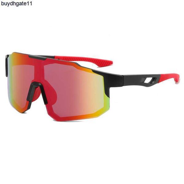 fashion designer luxury sunglasses new sports men's and women's bicycle riding colorful outdoor 9337 5e3i, White;black
fashion designer luxury sunglasses new sports men's and women's bicycle riding colorful outdoor 9337 5e3i, White;black