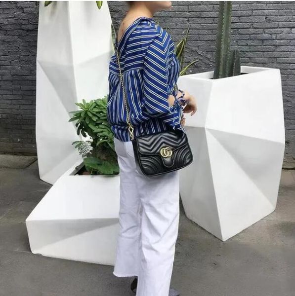 chain shoulder bag luxury designer new style marmont shoulder bags women gold chain cross body bag pu leather handbags purse female messenge, Red;black
chain shoulder bag luxury designer new style marmont shoulder bags women gold chain cross body bag pu leather handbags purse female messenge, Red;black