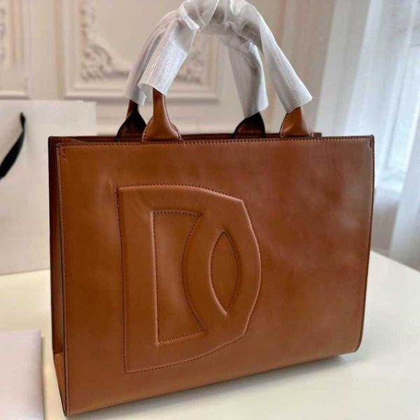 chic dgbag totes tote bag luxury designer handbag women bags purses handbags crossbody bags shoulder bag ladie purse 9 colours
chic dgbag totes tote bag luxury designer handbag women bags purses handbags crossbody bags shoulder bag ladie purse 9 colours