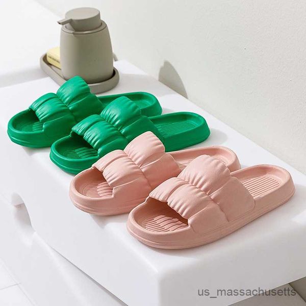 slipper 2023 women soft sole cloud slippers summer beach thick platform slipper sandals women slippers for flip flops woman r230816, Black;grey
slipper 2023 women soft sole cloud slippers summer beach thick platform slipper sandals women slippers for flip flops woman r230816, Black;grey