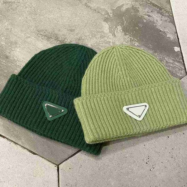 2023 classic designer autumn winter mens beanie hat style men and women fashion universal knitted cap autumn wool outdoor warm skull caps 18, Blue;gray
2023 classic designer autumn winter mens beanie hat style men and women fashion universal knitted cap autumn wool outdoor warm skull caps 18, Blue;gray