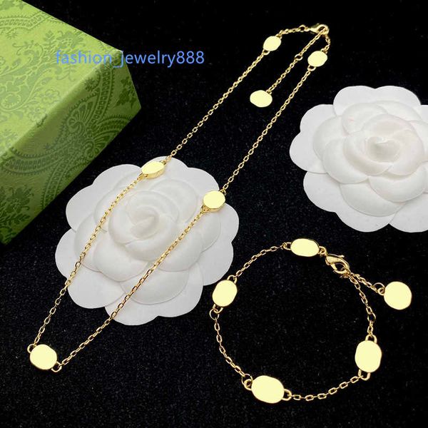 men designer gold bracelet necklaces jewelry set fashion letter gold bracelets for womens luxury retro g necklace bracelet 2210172d, Silver
men designer gold bracelet necklaces jewelry set fashion letter gold bracelets for womens luxury retro g necklace bracelet 2210172d, Silver