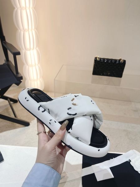 cross slippers cross straps sandals women designer slippers bread sandal pool slides cloud series slipper candy color flat bottom summer bea, Black
cross slippers cross straps sandals women designer slippers bread sandal pool slides cloud series slipper candy color flat bottom summer bea, Black