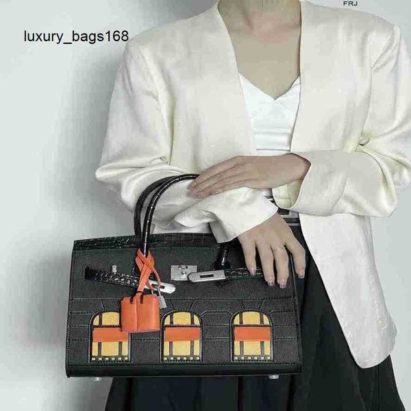 birkins handbags handmade 7a 2023 new crocodile pattern stereoscopic house platinum bag with advanced hand palm pattern colored handbag sing
birkins handbags handmade 7a 2023 new crocodile pattern stereoscopic house platinum bag with advanced hand palm pattern colored handbag sing