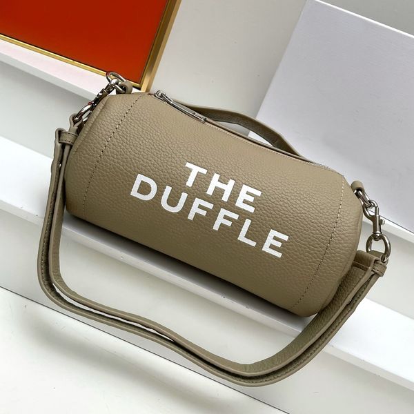7a designer bags full grain leather women travel duffel totes classic cylindrical 25cm high imitation with box
7a designer bags full grain leather women travel duffel totes classic cylindrical 25cm high imitation with box