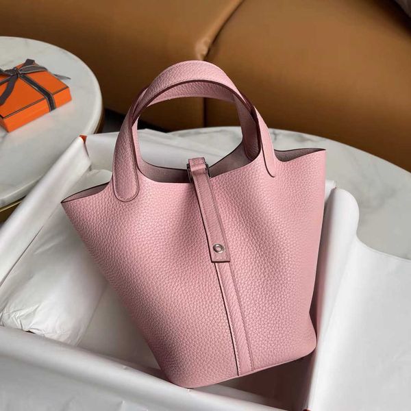 authentic handbag desinger totes picotin bags tc cow leather handstitched wax thread vegetable basket childrens head bag layer lychee grain
authentic handbag desinger totes picotin bags tc cow leather handstitched wax thread vegetable basket childrens head bag layer lychee grain