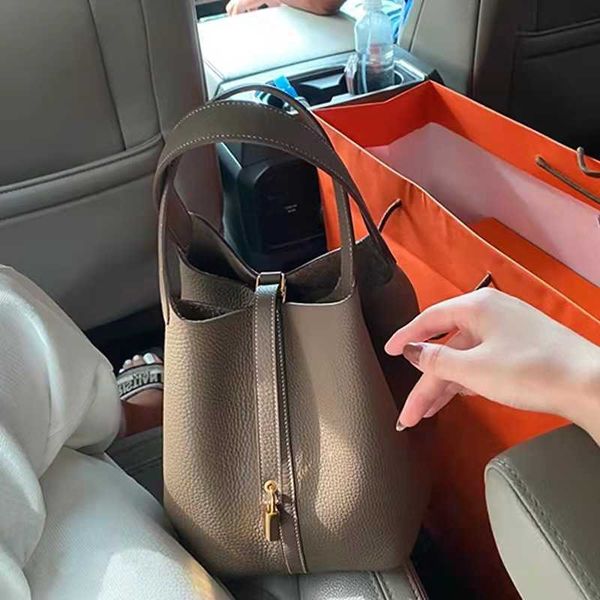 authentic handbag desinger totes picotin bags 2023 h home vegetable basket bag togo layer cowhide litchi pattern female handheld oblique cro
authentic handbag desinger totes picotin bags 2023 h home vegetable basket bag togo layer cowhide litchi pattern female handheld oblique cro