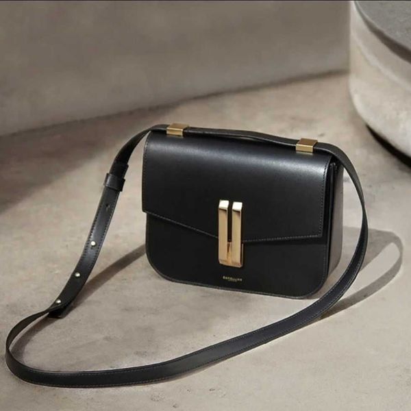 designers niche demellier the vancouver tofu bag one shoulder genuine leather small square crossbodybags handbag bag for women
designers niche demellier the vancouver tofu bag one shoulder genuine leather small square crossbodybags handbag bag for women