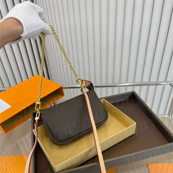 mini luxurys designers bags purse woman fashion pochette chain purse crossbody shoulder bag with box
mini luxurys designers bags purse woman fashion pochette chain purse crossbody shoulder bag with box