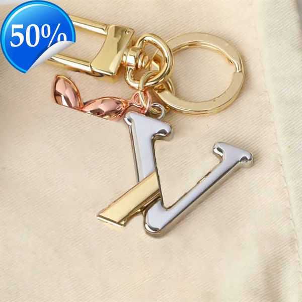 keychains lanyards luxury key buckle car keychain handmade classic man woman fashion necklace bag pendant accessorieses, Silver
keychains lanyards luxury key buckle car keychain handmade classic man woman fashion necklace bag pendant accessorieses, Silver