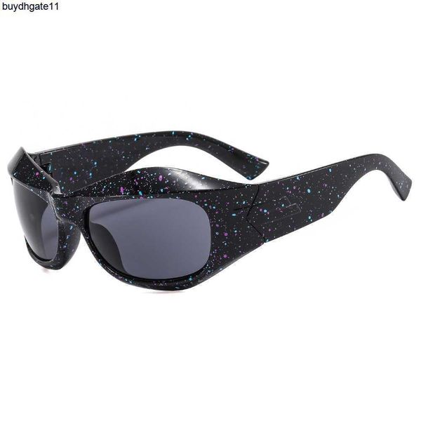 fashion designer luxury sunglasses new trend bicycle riding korean version large frame windshield and uv resistant glasses qwwn, White;black
fashion designer luxury sunglasses new trend bicycle riding korean version large frame windshield and uv resistant glasses qwwn, White;black