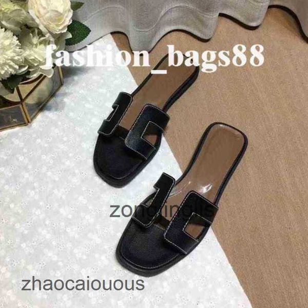 women famous bear brand shoes designer beacslippers oran slipper sandal classic slipper flat heel summer fashion outdoor flops leatlady slid
women famous bear brand shoes designer beacslippers oran slipper sandal classic slipper flat heel summer fashion outdoor flops leatlady slid