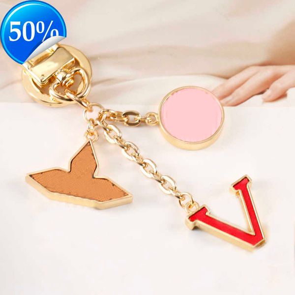 keychains lanyards luxury designer keychain fashion classic brand key buckle letter design handmade gold flower mens womens bag pendant 2304, Silver
keychains lanyards luxury designer keychain fashion classic brand key buckle letter design handmade gold flower mens womens bag pendant 2304, Silver