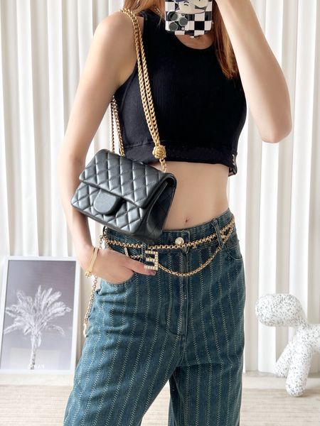 10a super original quality 18cm lambskin gold ball camellia cover shoulder bag real leather luxurys designers bag classic crossbody chain wo
10a super original quality 18cm lambskin gold ball camellia cover shoulder bag real leather luxurys designers bag classic crossbody chain wo