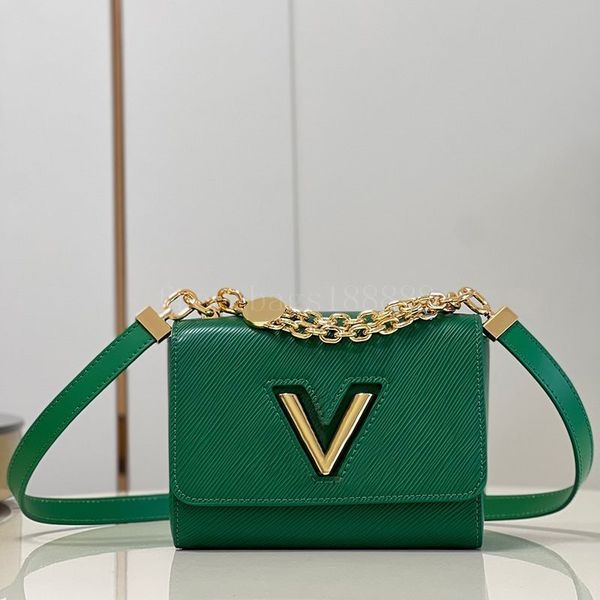 designer shoulder bag luxury clamshell bag 19cm leather messenger bag red crossbody purse handbag
designer shoulder bag luxury clamshell bag 19cm leather messenger bag red crossbody purse handbag