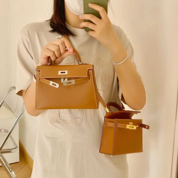 designer kelys bags genuine leather second-generation bag mini portable small fashion versatile women's palm print mini one shoulder cr
designer kelys bags genuine leather second-generation bag mini portable small fashion versatile women's palm print mini one shoulder cr