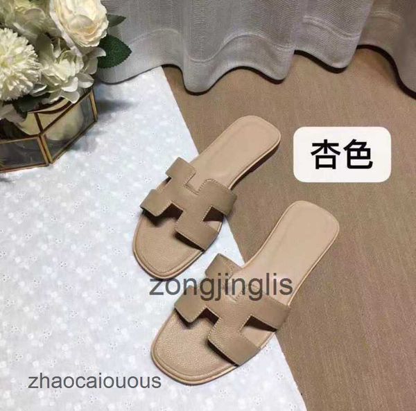 summer slipper 2023 designer sandal slippers baida women's shoes bear color oran matching leatflat sandals for tourism litchi pattern h
summer slipper 2023 designer sandal slippers baida women's shoes bear color oran matching leatflat sandals for tourism litchi pattern h