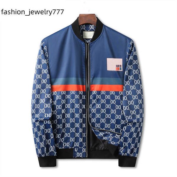 2023 new designers winter jackets mens outerwear bomber jacket quality smooth soft brand jackets prints letter embroidery, Black;brown
2023 new designers winter jackets mens outerwear bomber jacket quality smooth soft brand jackets prints letter embroidery, Black;brown