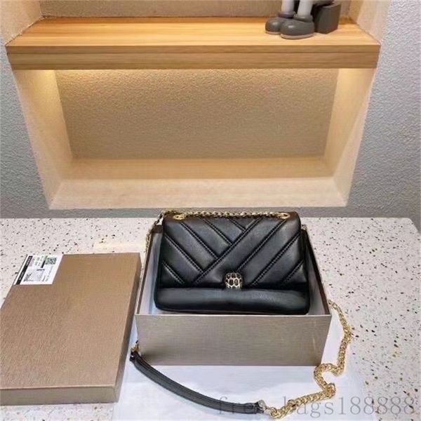 designer bag luxury beauty chain bag messenger bag shoulder bag black leather square bag baroque white fashion bag size 225cm
designer bag luxury beauty chain bag messenger bag shoulder bag black leather square bag baroque white fashion bag size 225cm