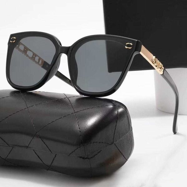 luxury brand sunglasses anti ultraviolet korean version fashionable new travel driving glasses trendy, White;black
luxury brand sunglasses anti ultraviolet korean version fashionable new travel driving glasses trendy, White;black