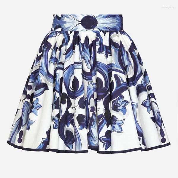 skirts fashion catwalk autumn/winter short women high waisted strawberry flower print holiday party mini dress, Black
skirts fashion catwalk autumn/winter short women high waisted strawberry flower print holiday party mini dress, Black