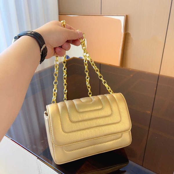 trendy cc designer-handbags luxurys designer bag gold chain cross body shoulder bags leather handbag women fashion cross body purses
trendy cc designer-handbags luxurys designer bag gold chain cross body shoulder bags leather handbag women fashion cross body purses