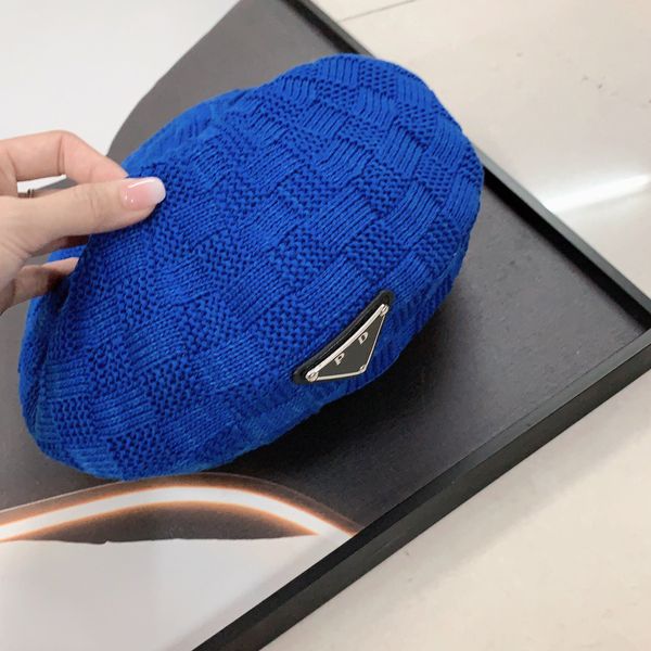 designer beret womens letter luxury tie-dye cashmere hat beret cap lady outdoor travel warm winter windproof vacation bonnet caps aa4, Blue;gray
designer beret womens letter luxury tie-dye cashmere hat beret cap lady outdoor travel warm winter windproof vacation bonnet caps aa4, Blue;gray