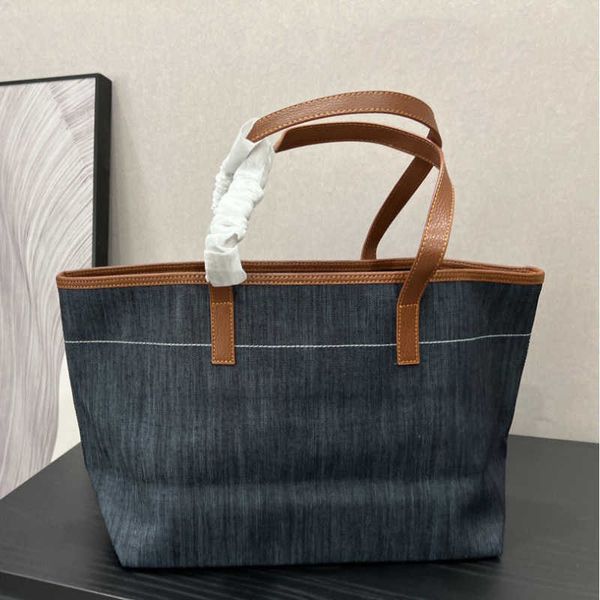 canvas denim handbag tote bag leather stitching shoulder bag luxury designer large capacity shopping bag with interlayer b5019
canvas denim handbag tote bag leather stitching shoulder bag luxury designer large capacity shopping bag with interlayer b5019