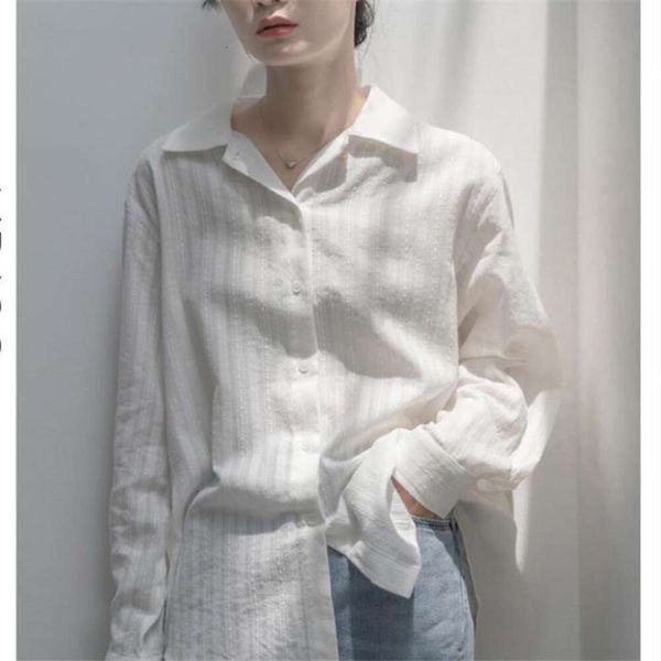 french white dark striped shirt for women spring design niche long sleeved folded undershirt
french white dark striped shirt for women spring design niche long sleeved folded undershirt