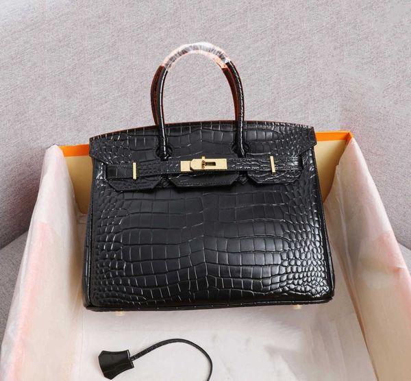 totes 5a handbag luxurys fashion brand women bag famous handbags with shoulder straps and packing fashion goes with everything
totes 5a handbag luxurys fashion brand women bag famous handbags with shoulder straps and packing fashion goes with everything