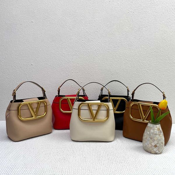 v v for ladies designer fashion vegan leather bags women bucket bag shoulder calfskin handbag ladies rope shape handle tote handbags
v v for ladies designer fashion vegan leather bags women bucket bag shoulder calfskin handbag ladies rope shape handle tote handbags