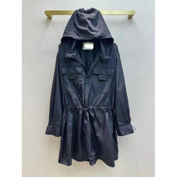 fashion trench coat women hooded jacket luxury designer dress waist retraction skirt nylon windbreak double f metal button long jackets, Tan;black
fashion trench coat women hooded jacket luxury designer dress waist retraction skirt nylon windbreak double f metal button long jackets, Tan;black
