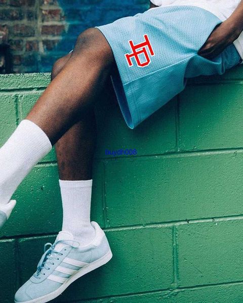 a16n men's shorts american fashion ip casual sports mesh quarter pants knee length basketball running training men and women, White;black
a16n men's shorts american fashion ip casual sports mesh quarter pants knee length basketball running training men and women, White;black