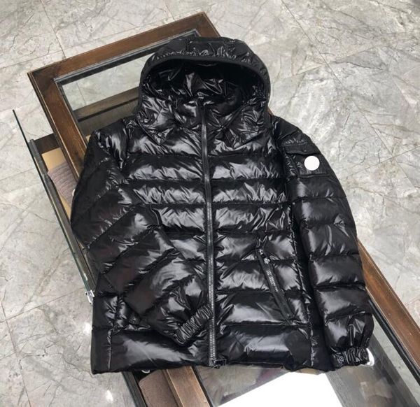 thick mens down jacket women hooded warm parka black puffer jackets letter clothing outwear windbreaker winter fashion black short designer
thick mens down jacket women hooded warm parka black puffer jackets letter clothing outwear windbreaker winter fashion black short designer