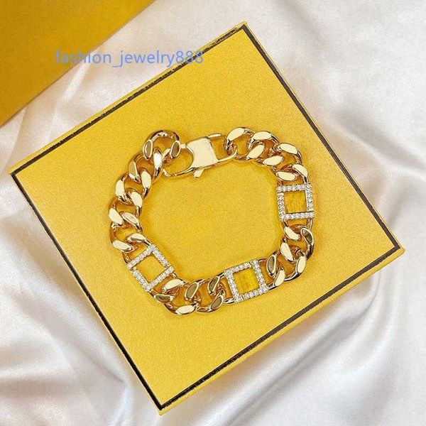 2023-classic golden bracelet designer necklace womens jewelry for women chain bracelets letter f necklaces luxury ornaments men 2203301wu, Black
2023-classic golden bracelet designer necklace womens jewelry for women chain bracelets letter f necklaces luxury ornaments men 2203301wu, Black
