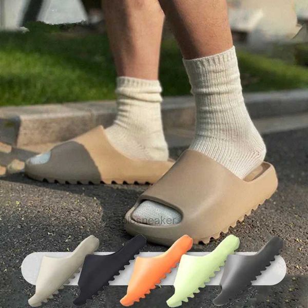 mineral yeeziness yezziness man slides designer slippers foam sliders desert sand women beach sandals resin gray slide sandal bone rubber sh, Black
mineral yeeziness yezziness man slides designer slippers foam sliders desert sand women beach sandals resin gray slide sandal bone rubber sh, Black