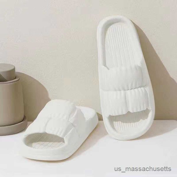 slipper women soft sole cloud slippers ladies slippers for home flip flops summer beach thick platform shoes sandals r230816, Black;grey
slipper women soft sole cloud slippers ladies slippers for home flip flops summer beach thick platform shoes sandals r230816, Black;grey