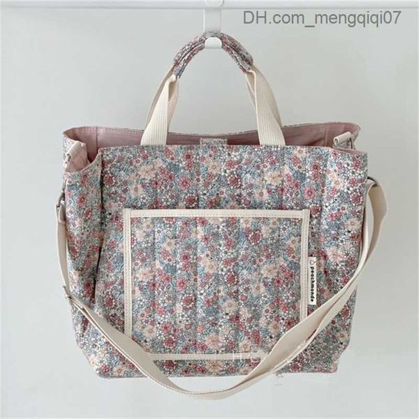 diaper bags ins korean floral mother and baby bag with large capacity and multifunctional portable shoulder bag for mothers z230816
diaper bags ins korean floral mother and baby bag with large capacity and multifunctional portable shoulder bag for mothers z230816