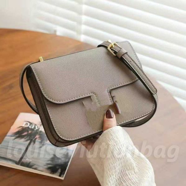 underarm bag shoulder bags designer crossbody bag shiny leather handbag messenger for women fashion crescent bag hobo totes clutch bags wall
underarm bag shoulder bags designer crossbody bag shiny leather handbag messenger for women fashion crescent bag hobo totes clutch bags wall