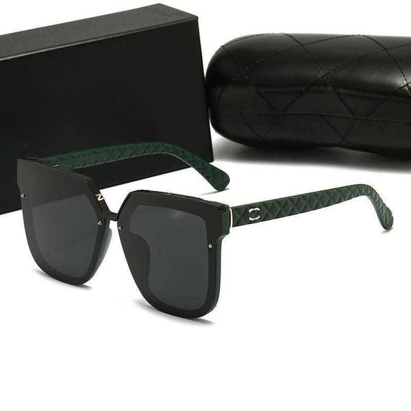 luxury eyewear polarized and fashionable european american style women's sunglasses versatile slimming driving sun protection 505, White;black
luxury eyewear polarized and fashionable european american style women's sunglasses versatile slimming driving sun protection 505, White;black