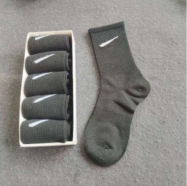 football sock mens socks fashion women men socks highquality letter breathable cotton jogging sock tech fleeces with gift jogging basketball, Black
football sock mens socks fashion women men socks highquality letter breathable cotton jogging sock tech fleeces with gift jogging basketball, Black