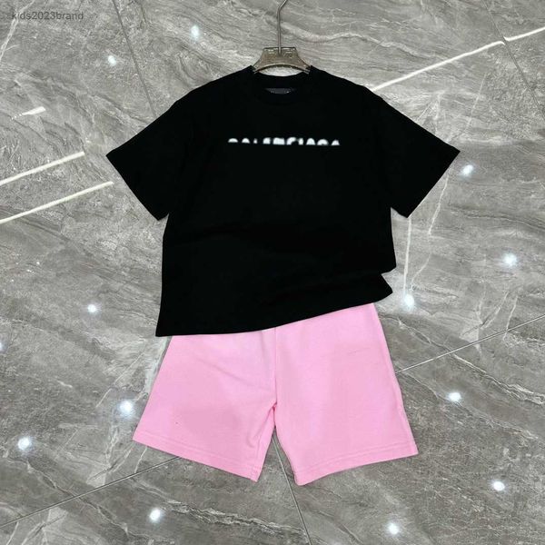 designer kids clothes child sets baby tracksuit size 100-150 cm 2pcs halo dyed letter printed t-shirt and solid colored shorts july13, White
designer kids clothes child sets baby tracksuit size 100-150 cm 2pcs halo dyed letter printed t-shirt and solid colored shorts july13, White