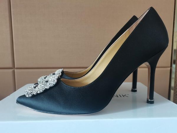 5a mb6756250 manloblanik high heels pumps satin crystal embellished dress discount desinger shoes for women size 34-43 fendave, Black
5a mb6756250 manloblanik high heels pumps satin crystal embellished dress discount desinger shoes for women size 34-43 fendave, Black
